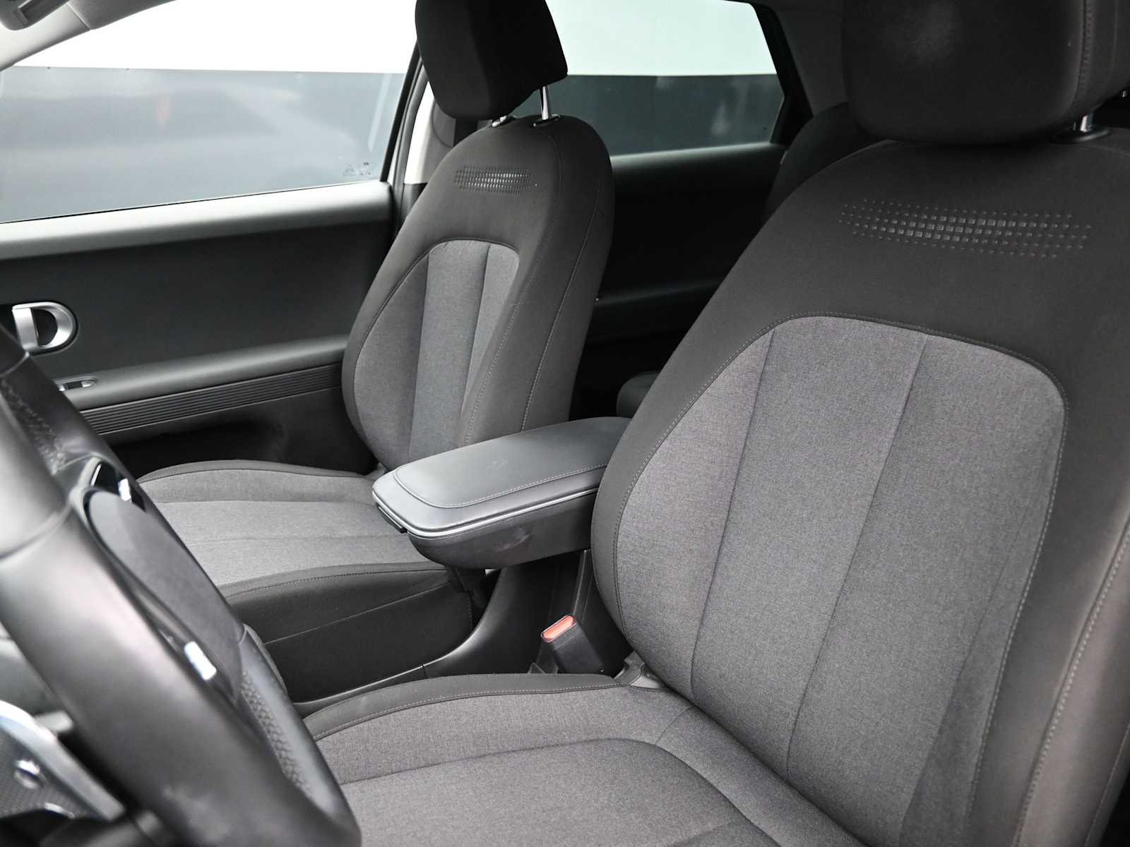 Thumbnail: 2024 Hyundai Ioniq 5 - 13