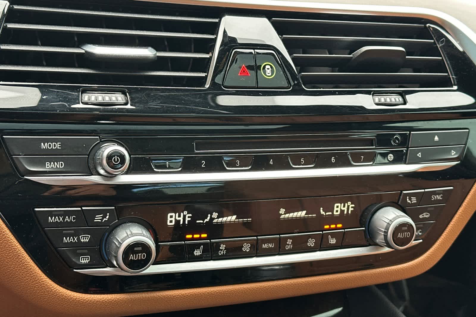 Thumbnail: 2018 BMW 5 Series - 22