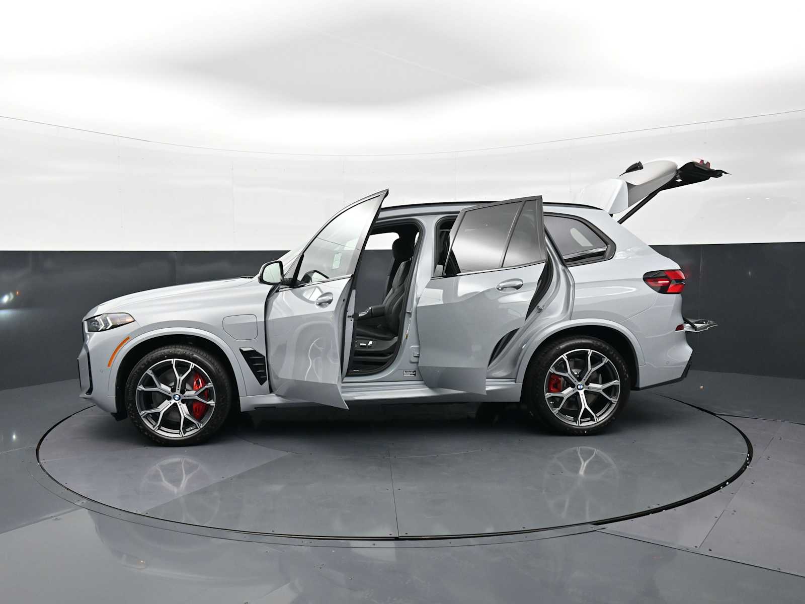 Thumbnail: 2026 BMW X5 - 36