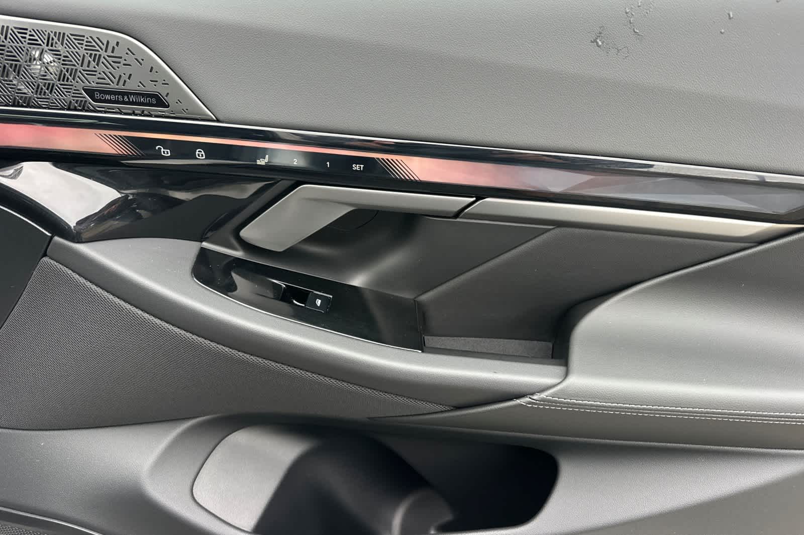 Thumbnail: 2026 BMW 5 Series - 19