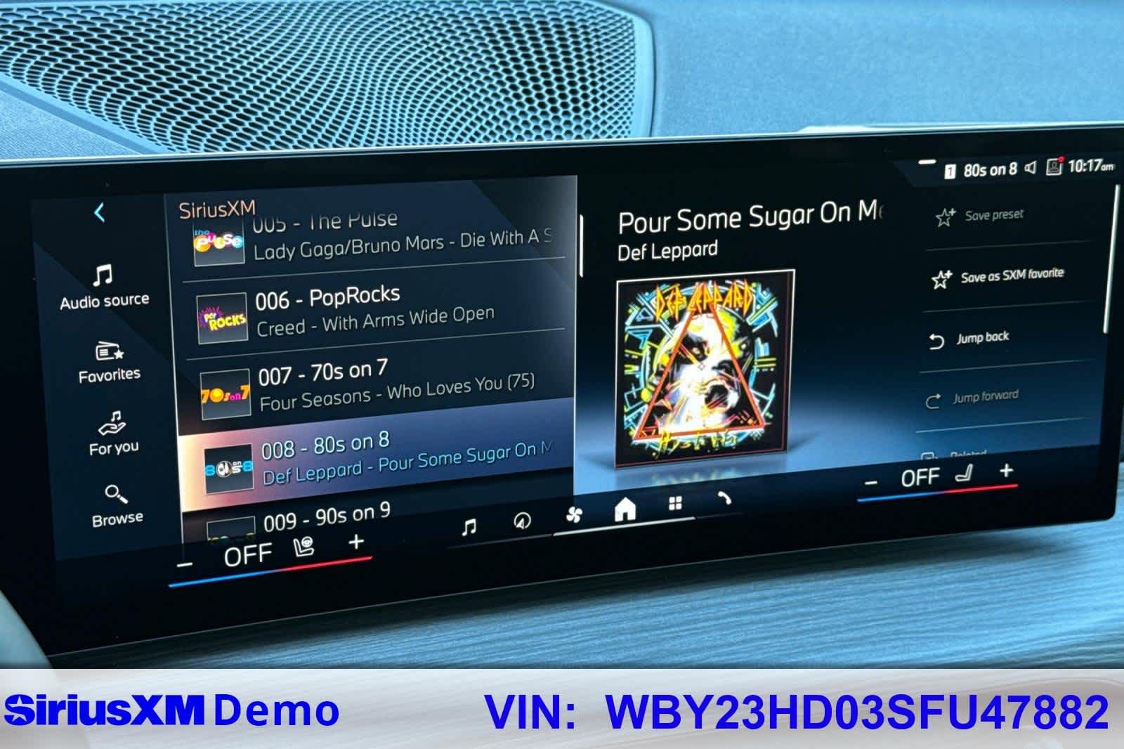 Thumbnail: 2025 BMW i4 - 32