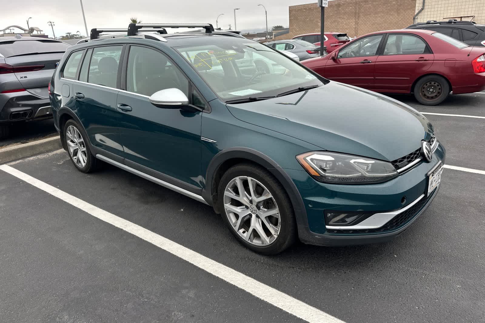 Thumbnail: 2018 Volkswagen Golf - 3