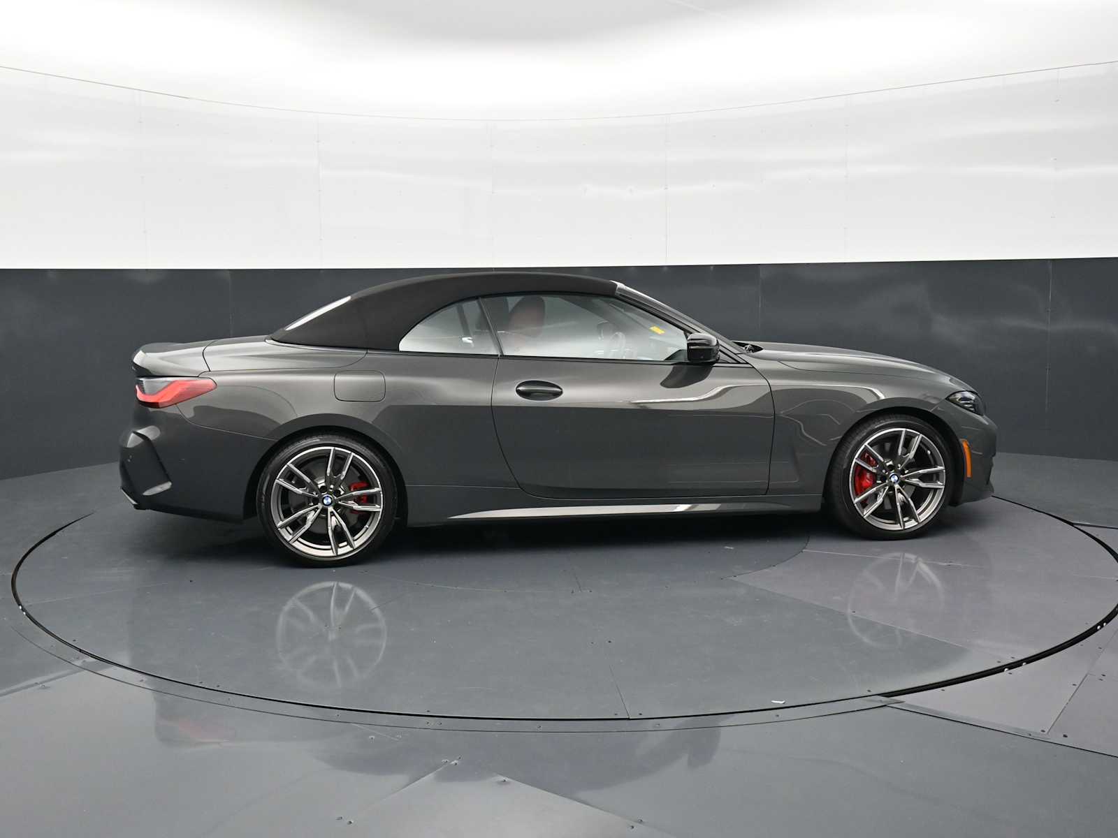 Thumbnail: 2024 BMW 4 Series - 4