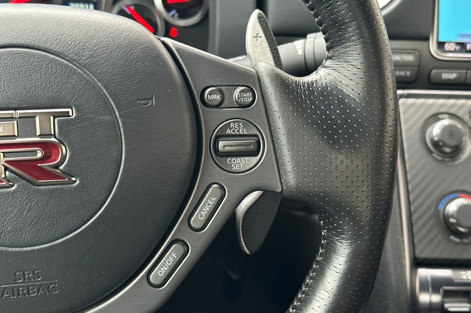 2013 Nissan GT-R Black Edition 24