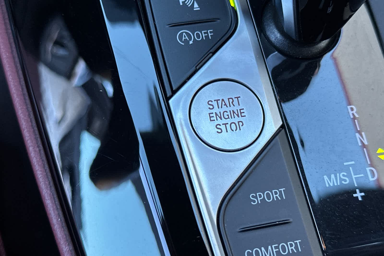 Thumbnail: 2023 BMW X4 - 26