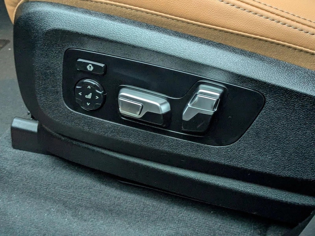 New 2026 BMW X5 PHEV xDrive50e SUV