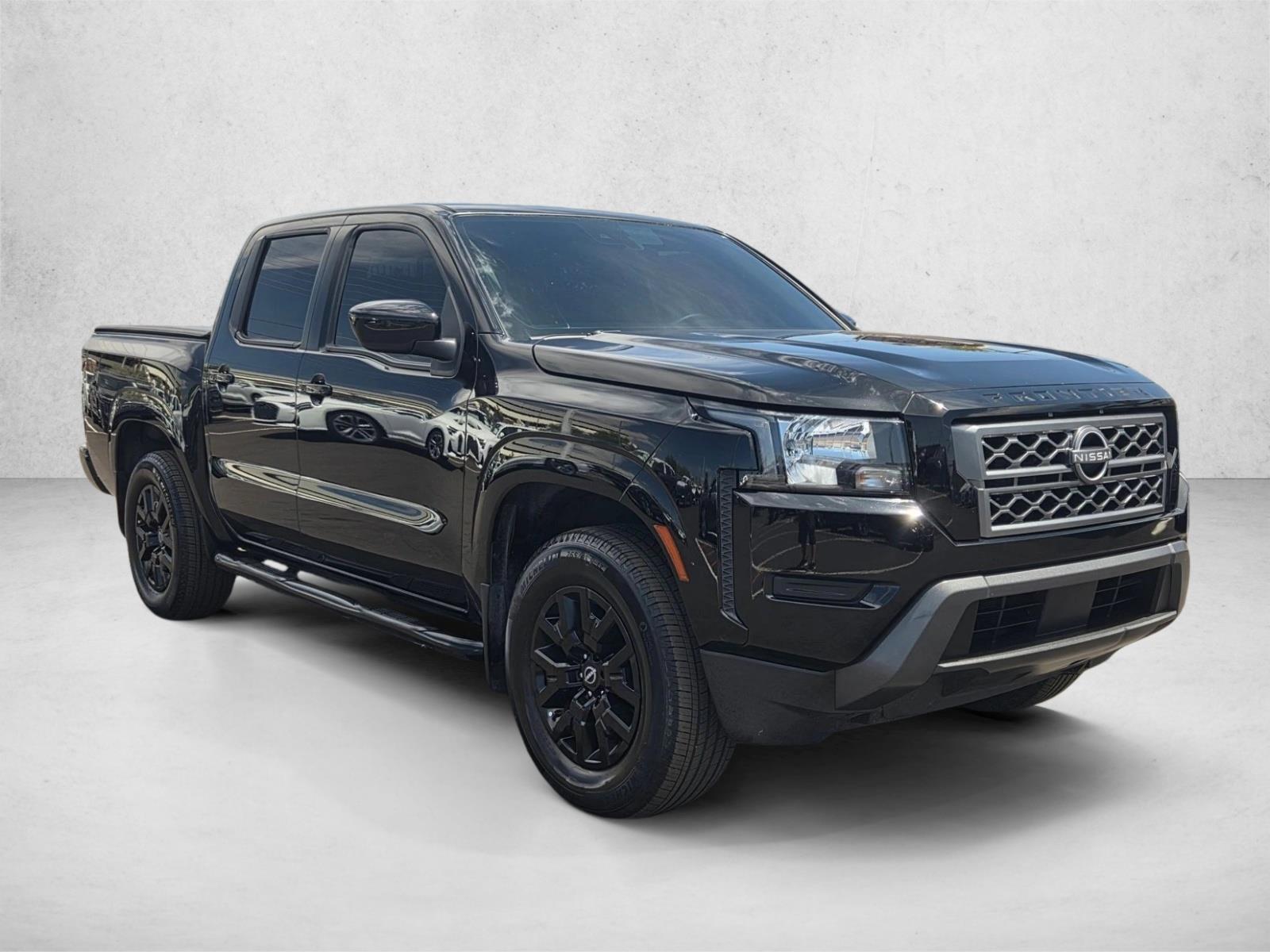 2022 Nissan Frontier SV photo 3