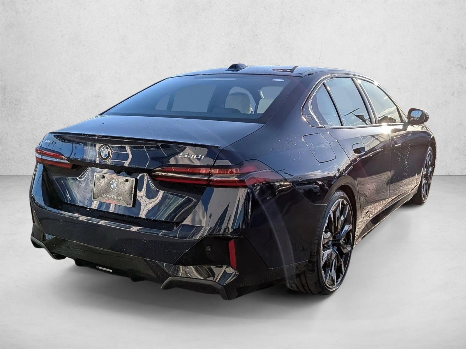 2026 Bmw 540i xDrive photo 2