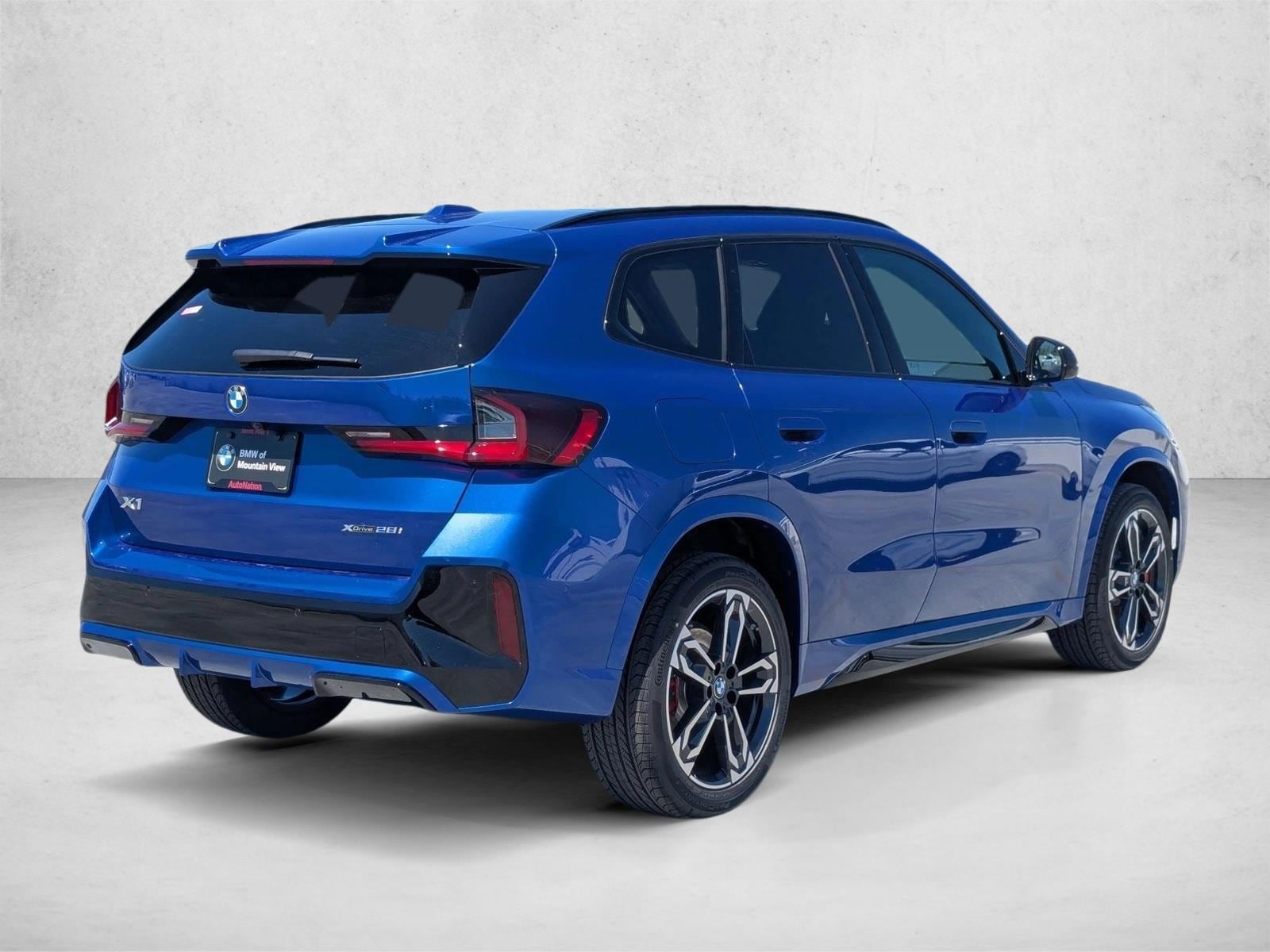 2025 BMW X1 xDrive28i photo 2