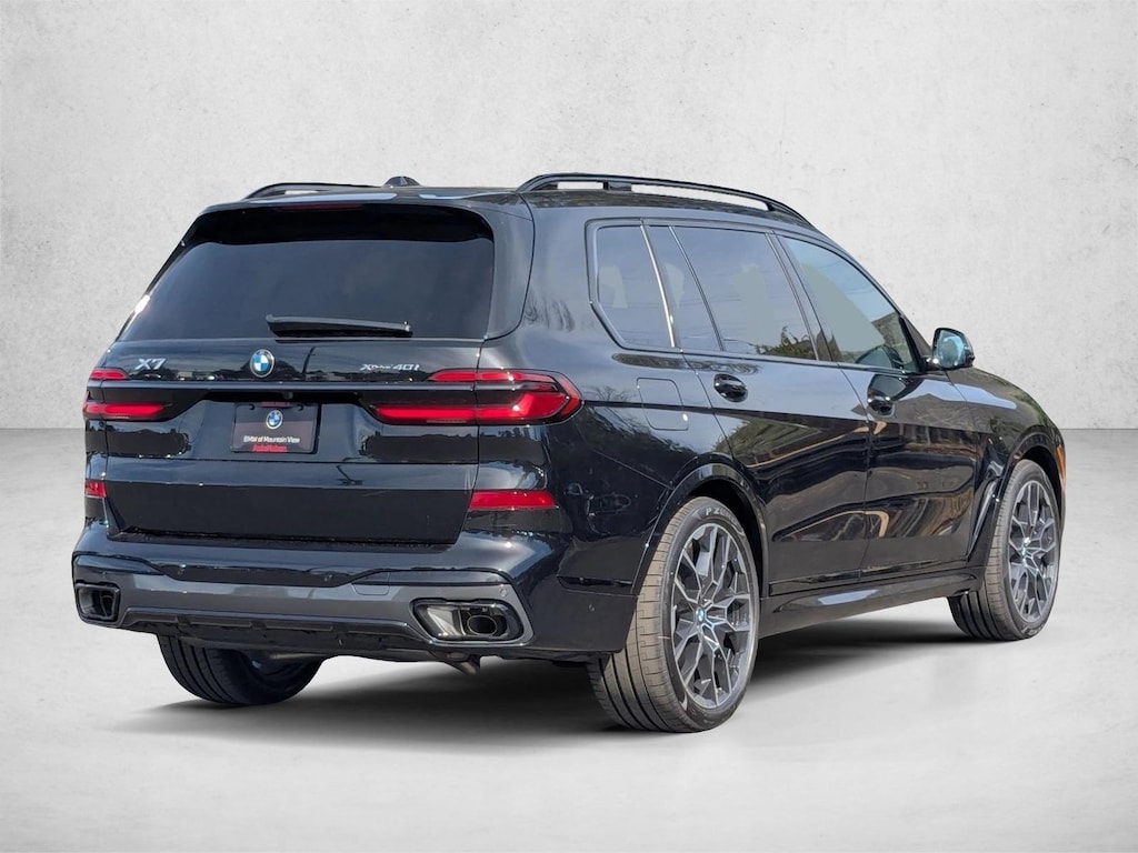 New 2026 BMW X7 xDrive40i SUV