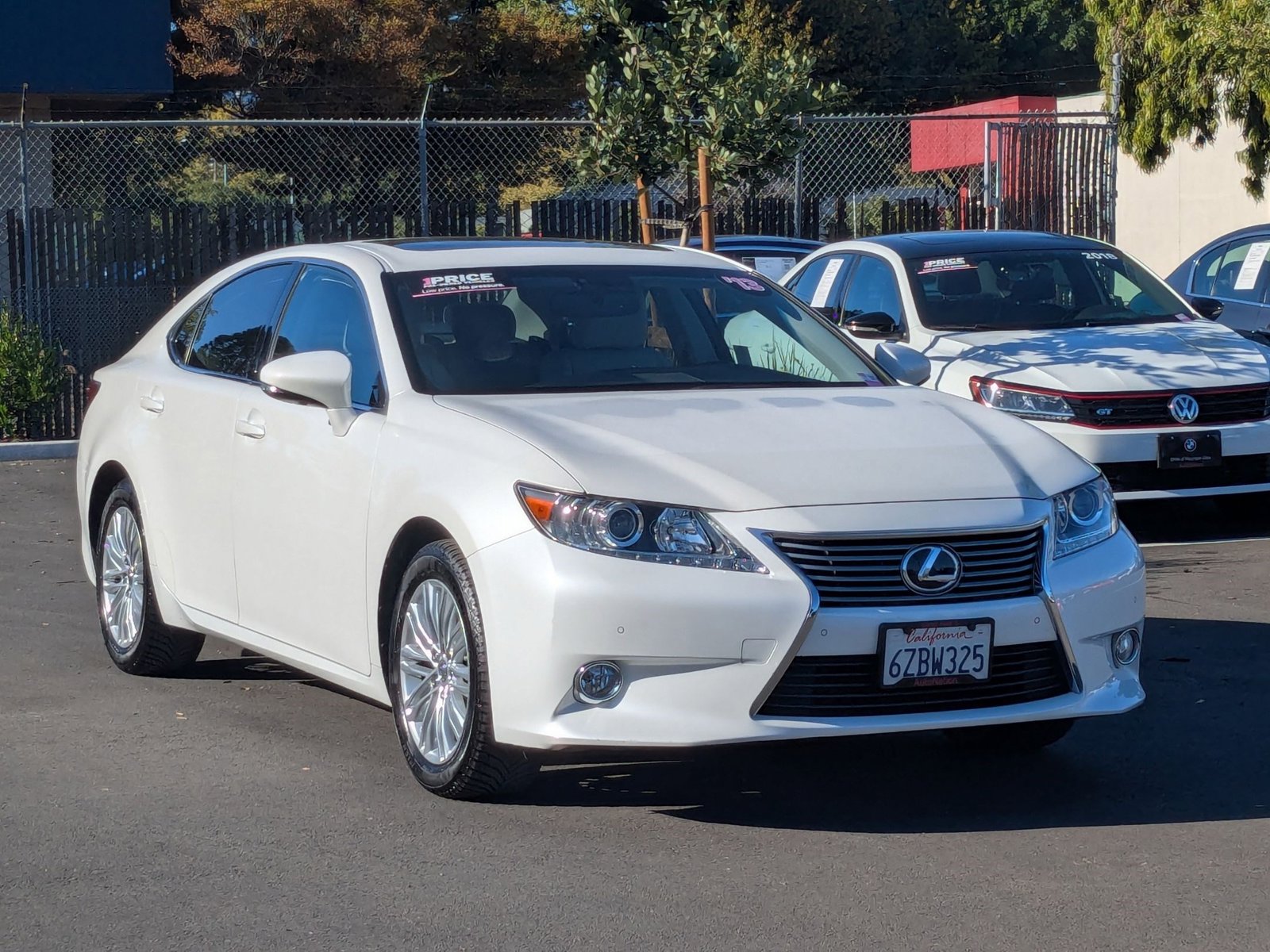 2013 Lexus ES 350 photo 2