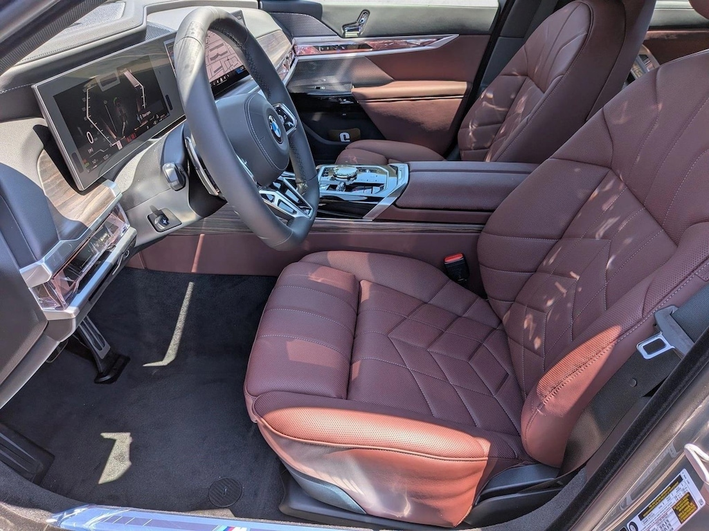 New 2026 BMW 760i xDrive Sedan