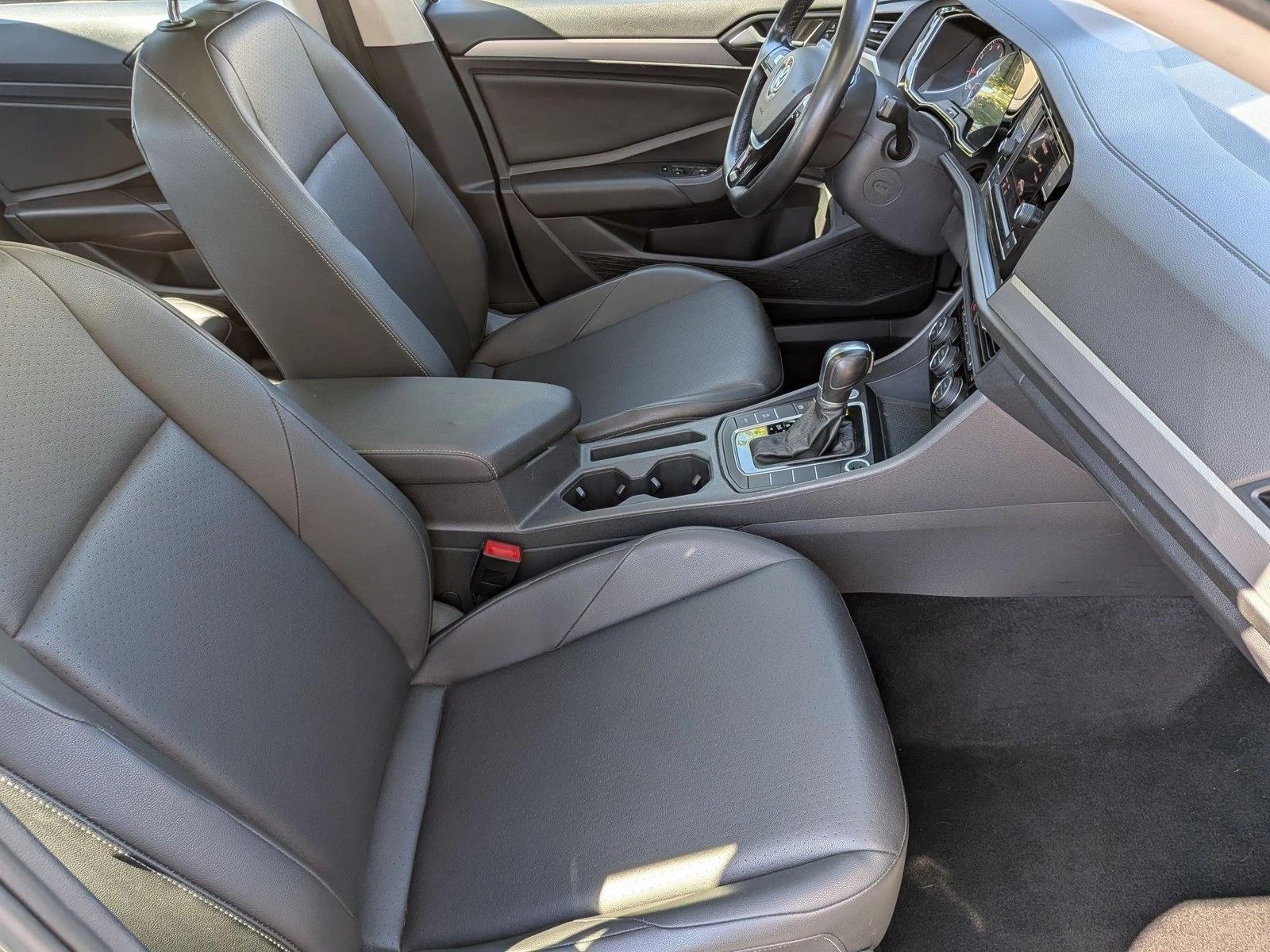 2019 Volkswagen Jetta SE - Photo 19