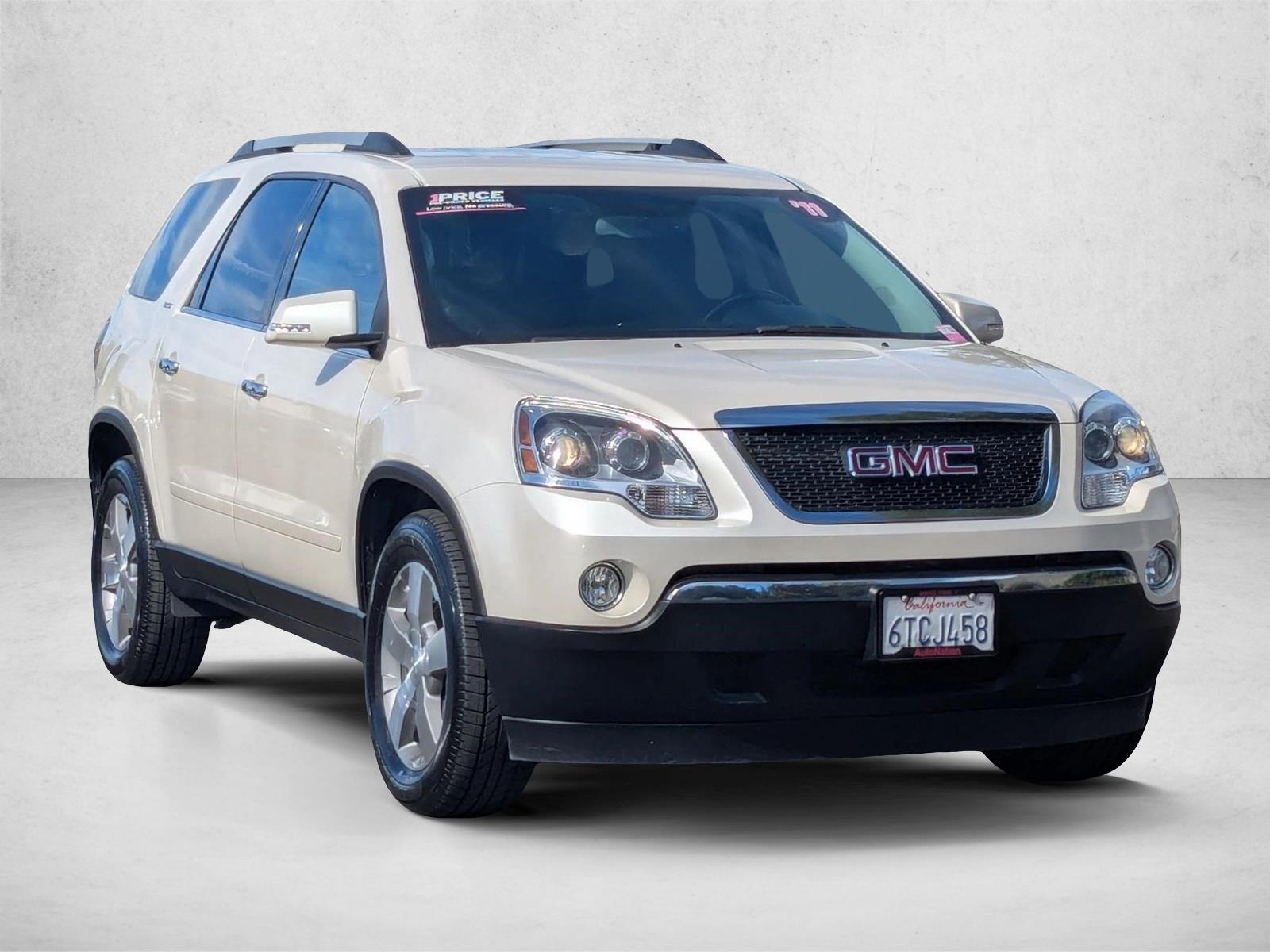 2011 Gmc Acadia SLT photo 3