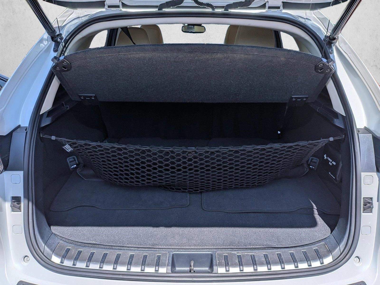 2019 Lexus NX Hybrid 300h - Photo 6