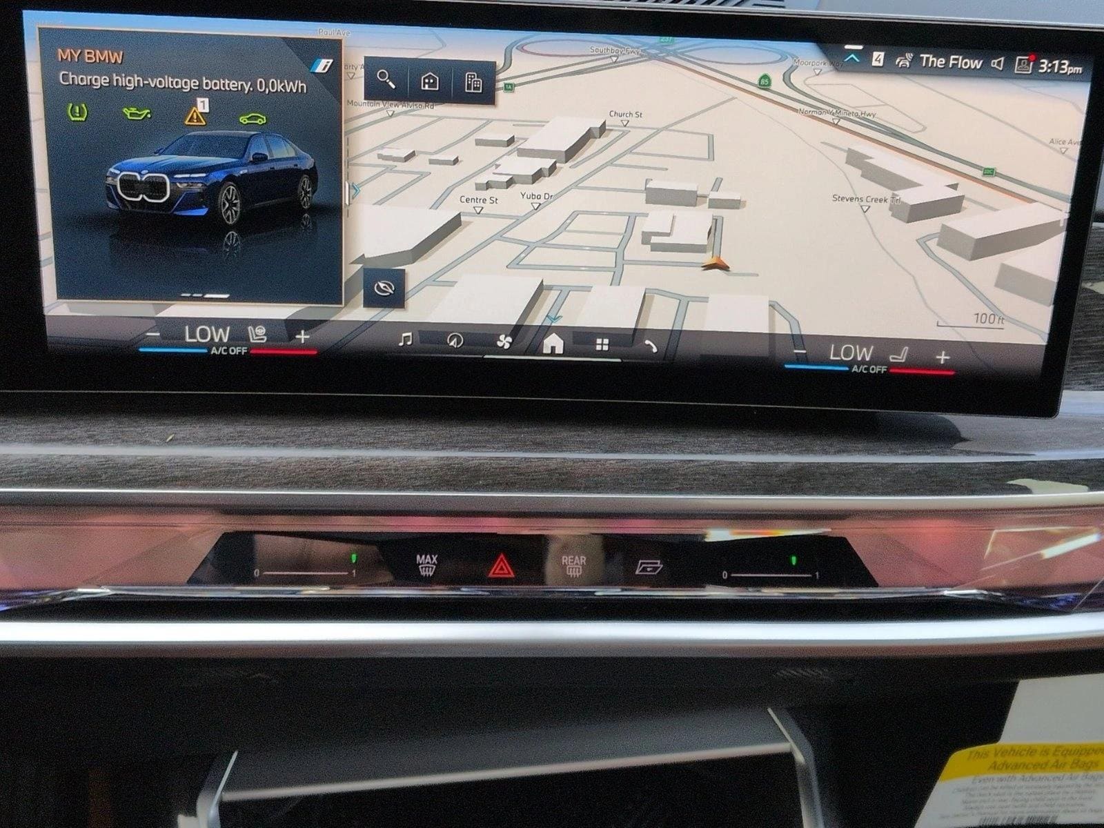 2026 BMW 7 Series 750e - Photo 12