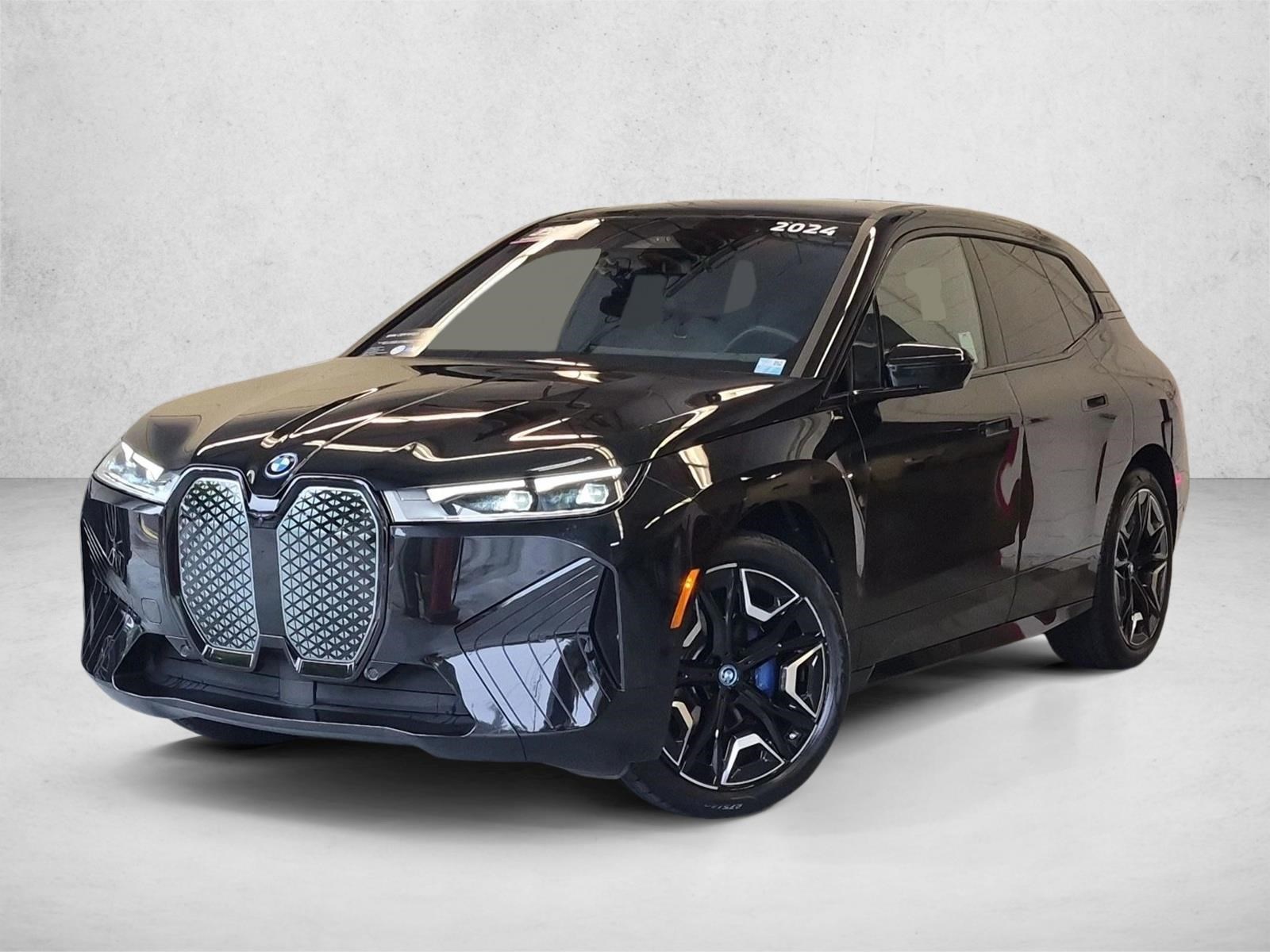  BMW iX
