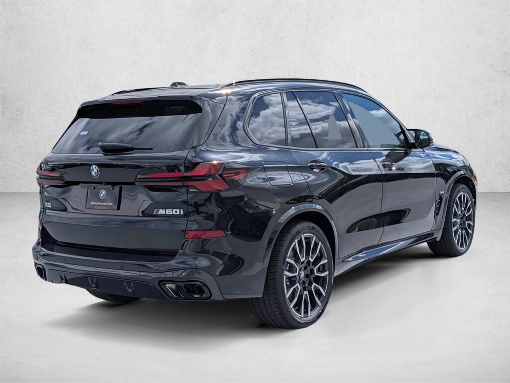 New 2026 BMW X5 M60i SUV