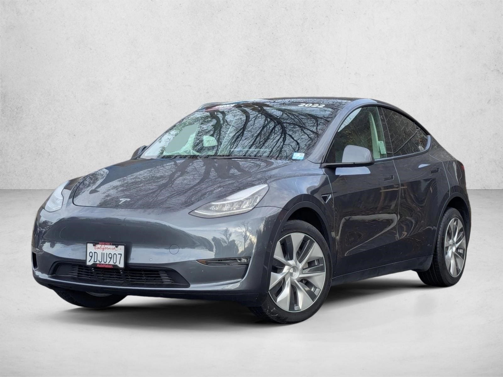 2022 Tesla Model Y Long Range's photo