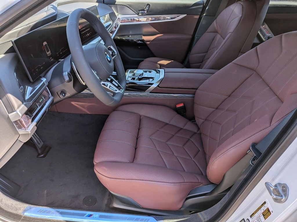 New 2026 BMW 740i xDrive Sedan