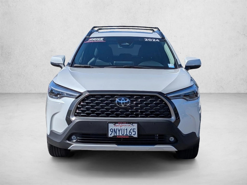 Used 2024 Toyota Corolla Cross XLE SUV