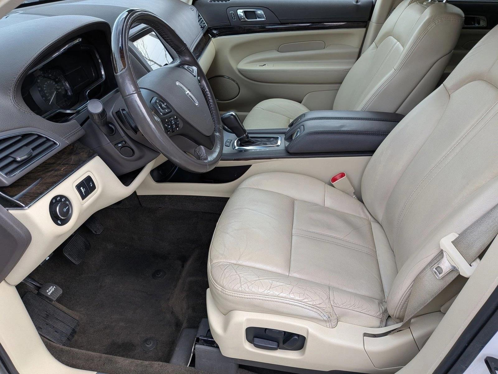 2013 Lincoln MKT EcoBoost - Photo 17