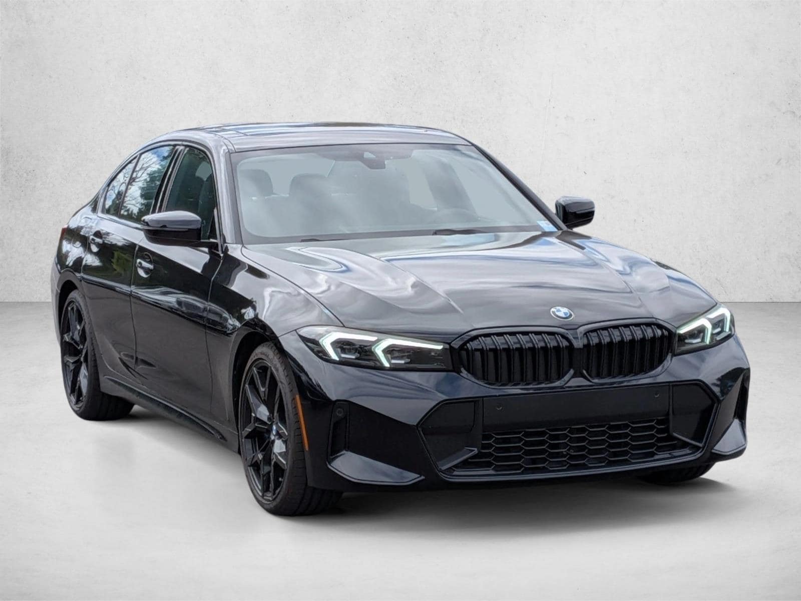 2026 BMW 3 Series 330i - Photo 6