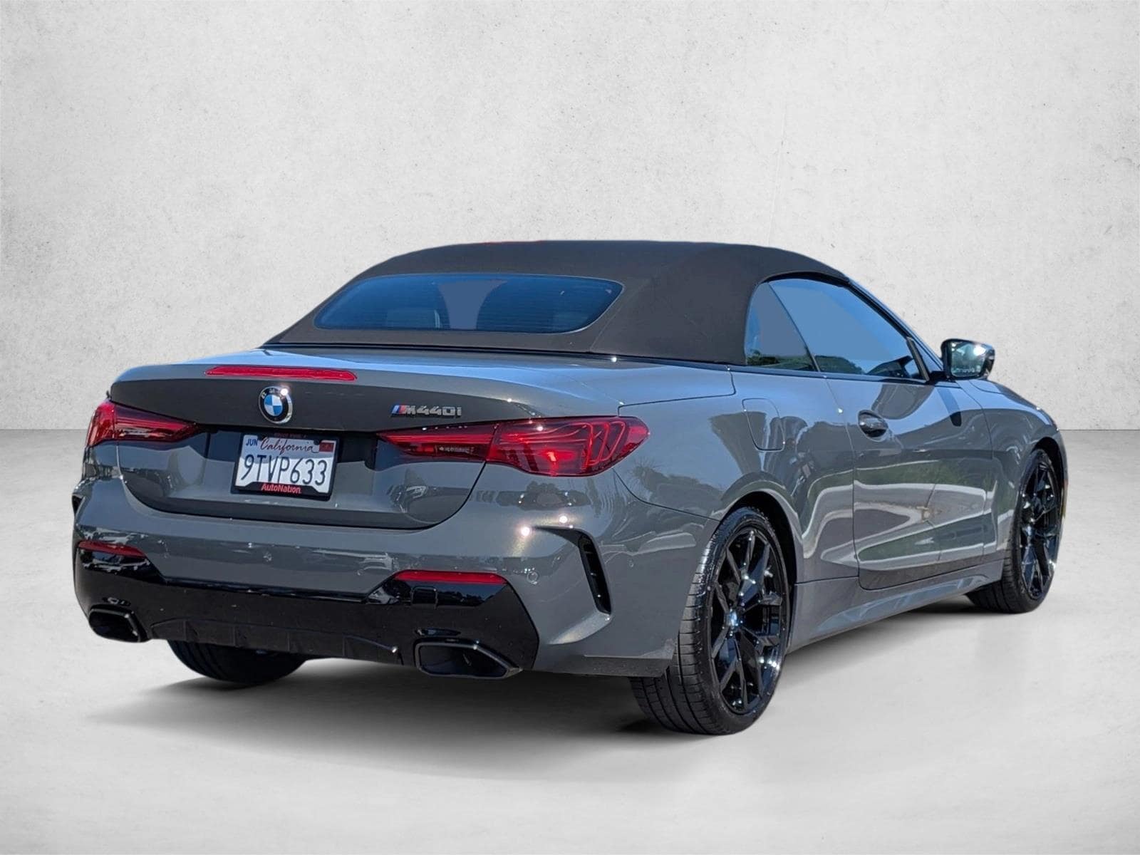 2025 BMW M440i photo 4