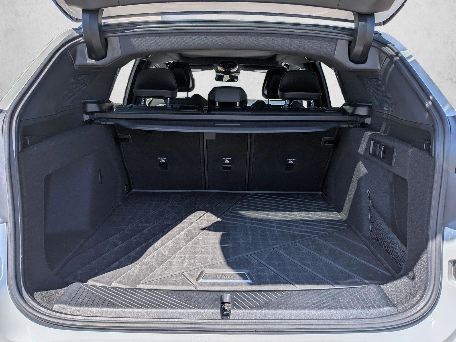 2025 BMW X3 M50 xDrive photo 5