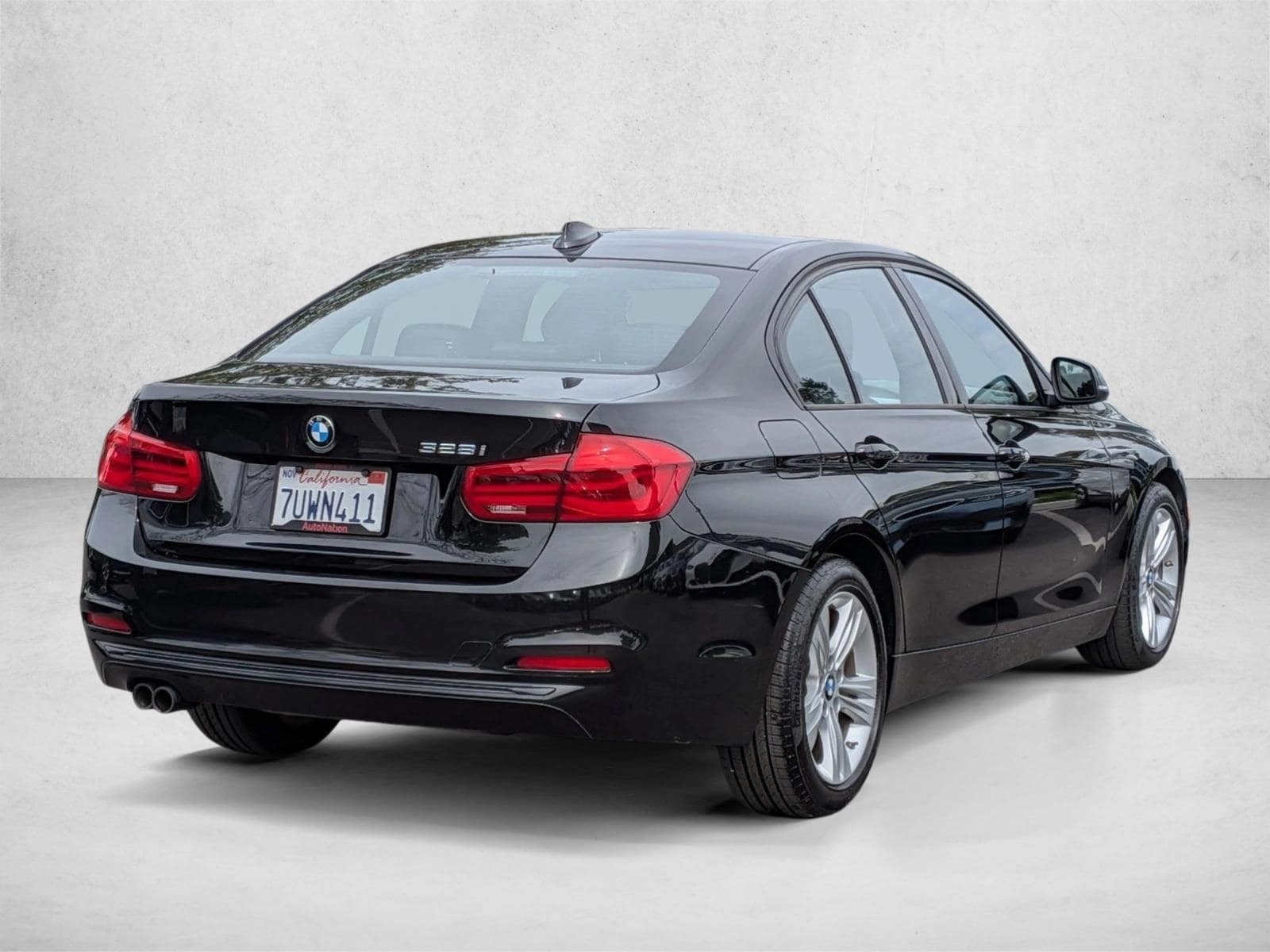 2016 BMW 328i photo 4