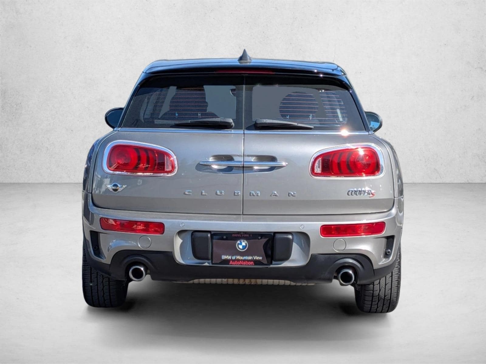 2017 MINI Clubman Cooper S photo 6