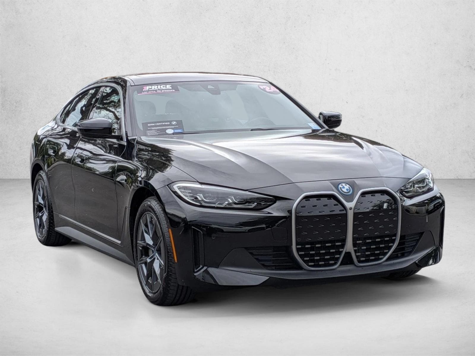 2024 BMW i4 eDrive35 photo 2