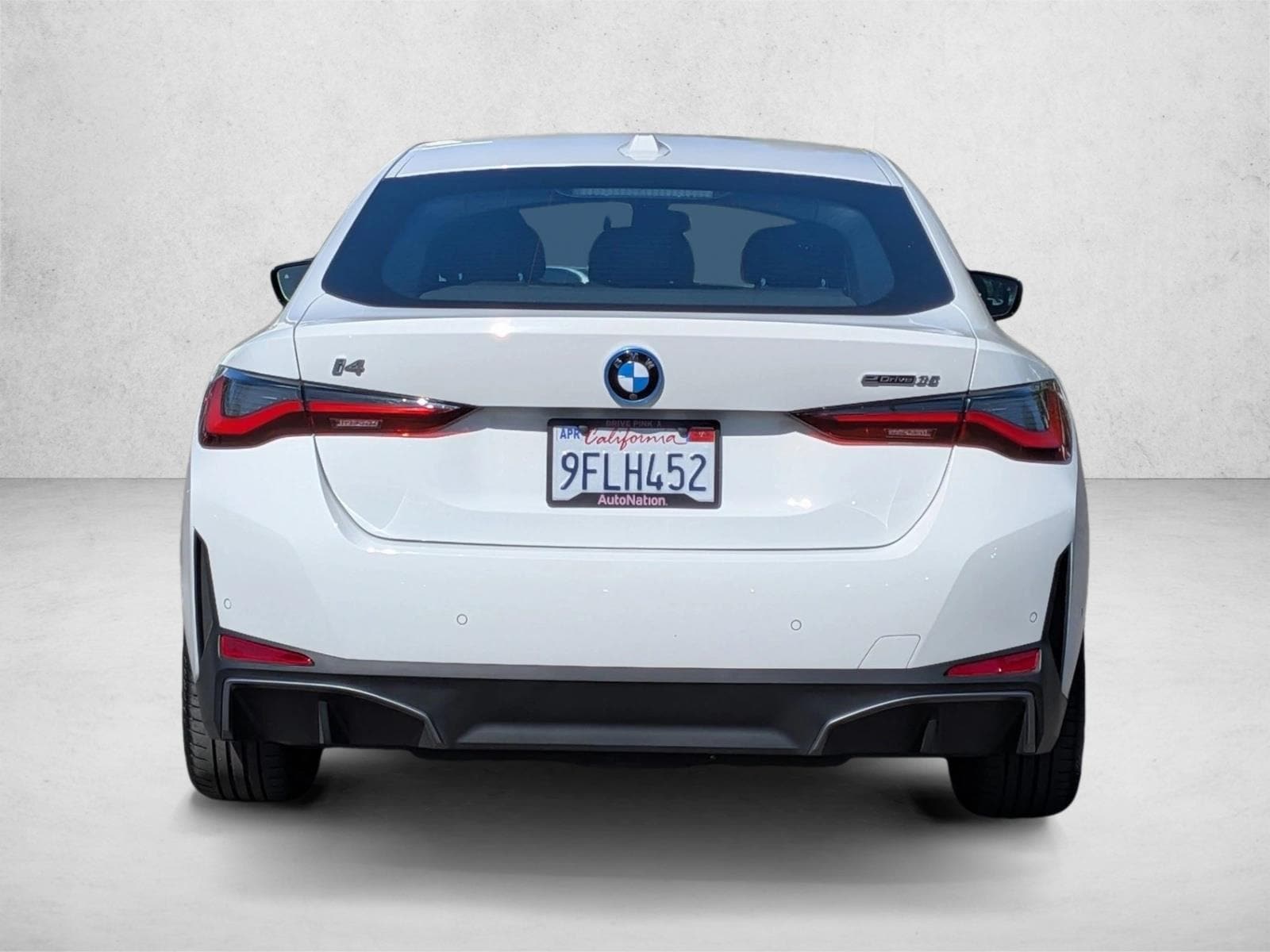 2023 BMW i4 eDrive35 photo 6