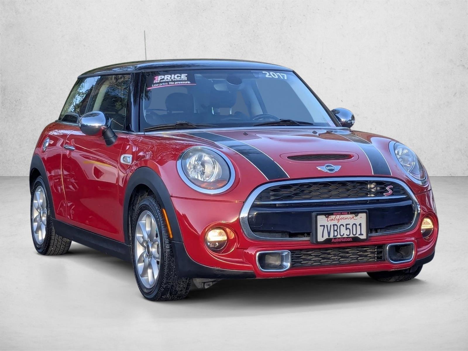 2017 Mini Cooper 2 Door Hardtop S photo 3