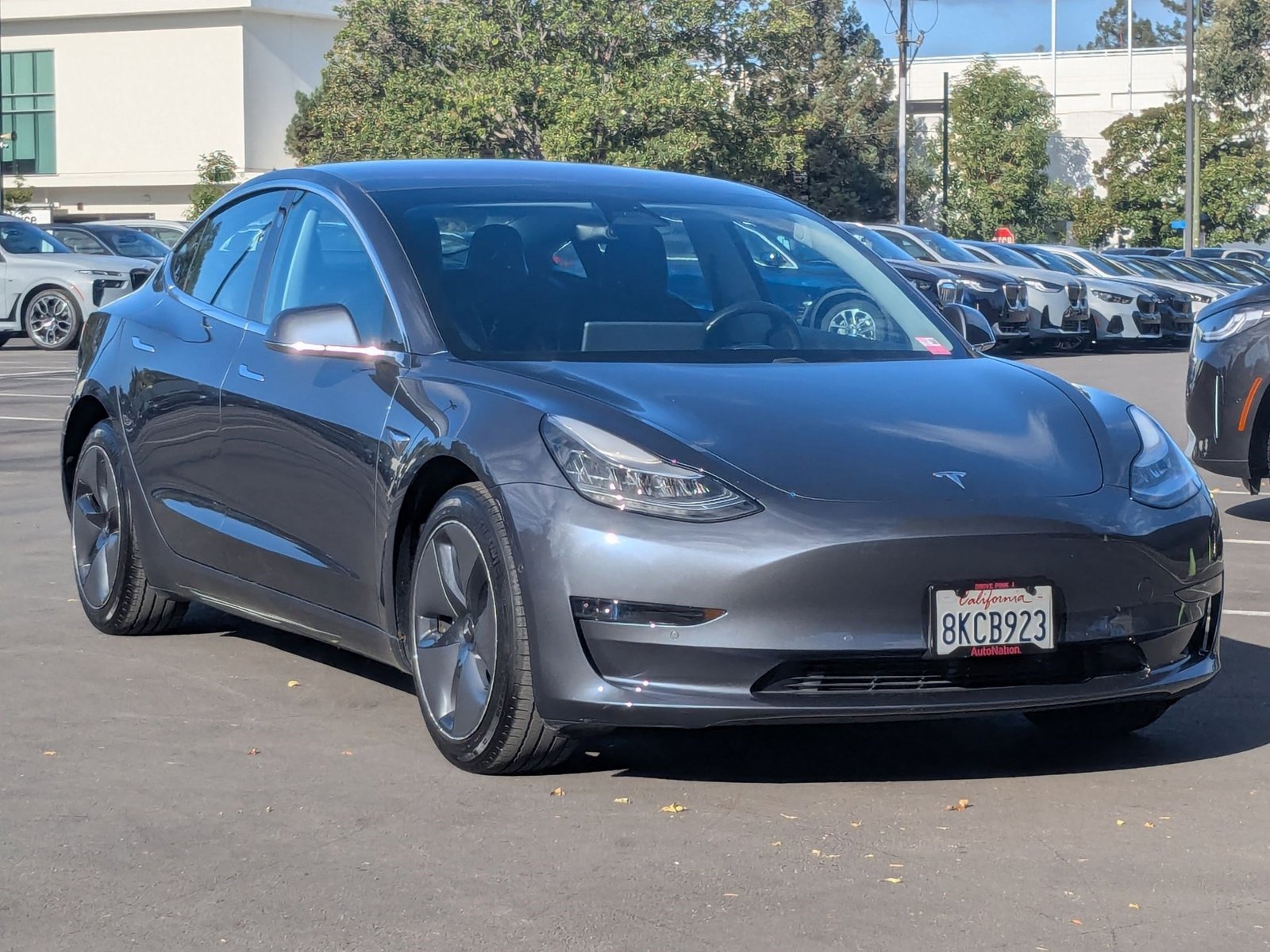 2019 Tesla Model 3 Standard Range Plus photo 3