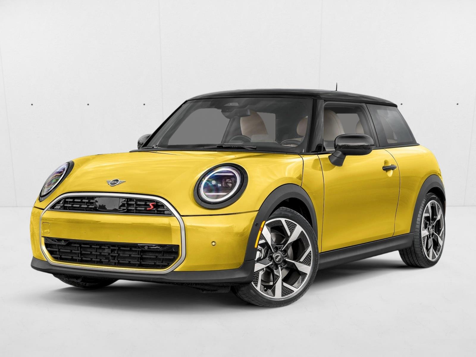 2025 MINI Hardtop 2 Door S's photo