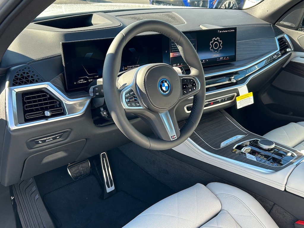 New 2026 BMW X5 PHEV xDrive50e SUV