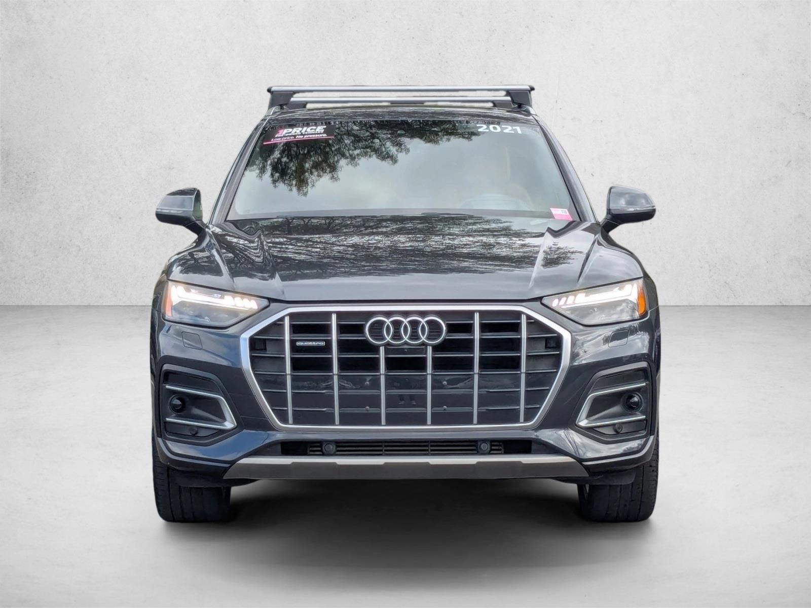 2021 Audi Q5 45 Premium photo 2