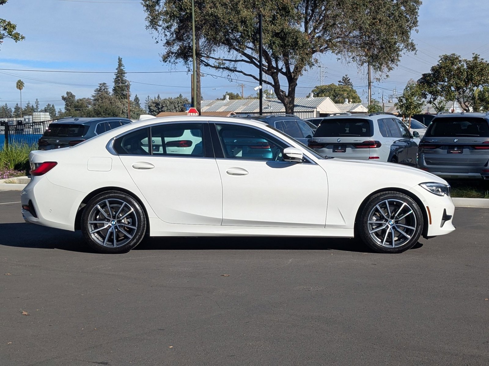 2021 Bmw 330e 3-Series photo 2