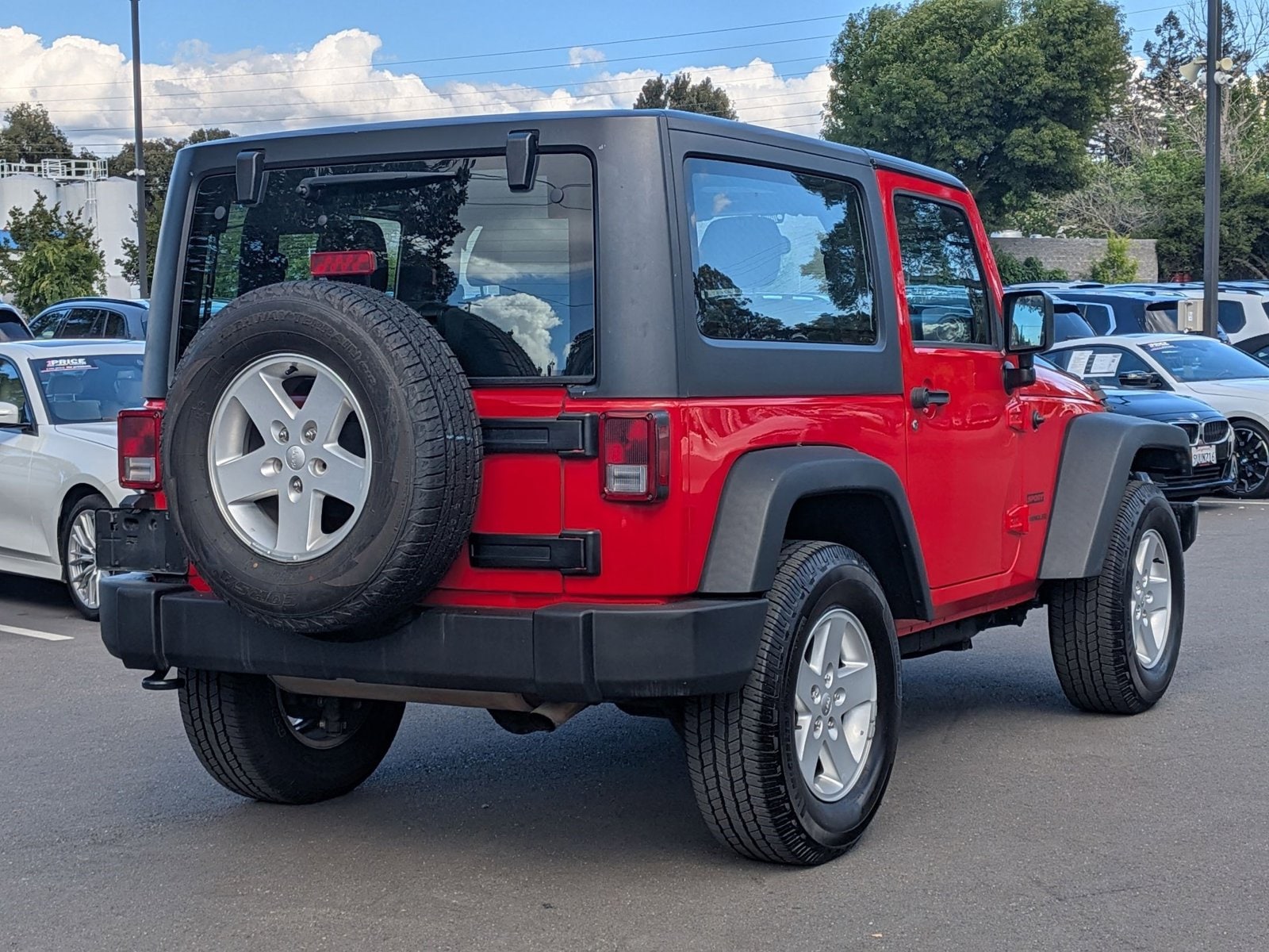2017 Jeep Wrangler JK Sport 4x4 photo 5