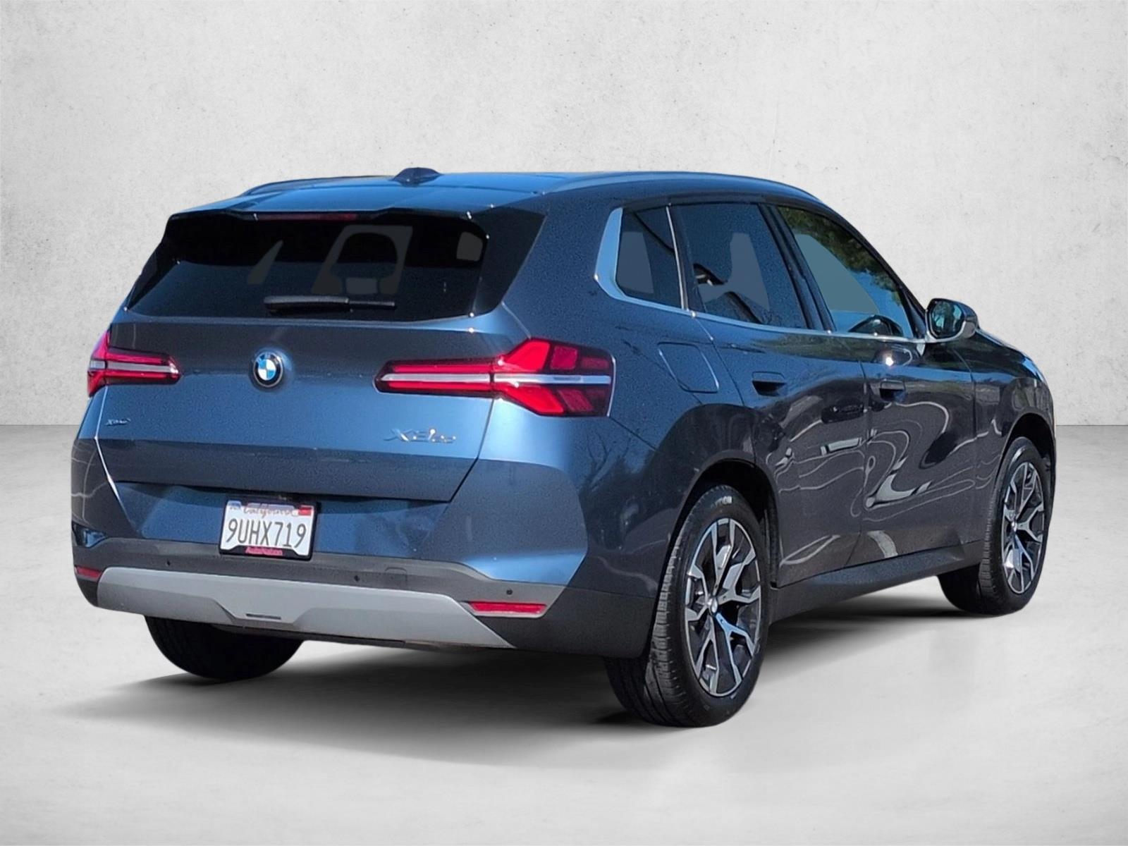 2025 BMW X3 30 xDrive photo 4