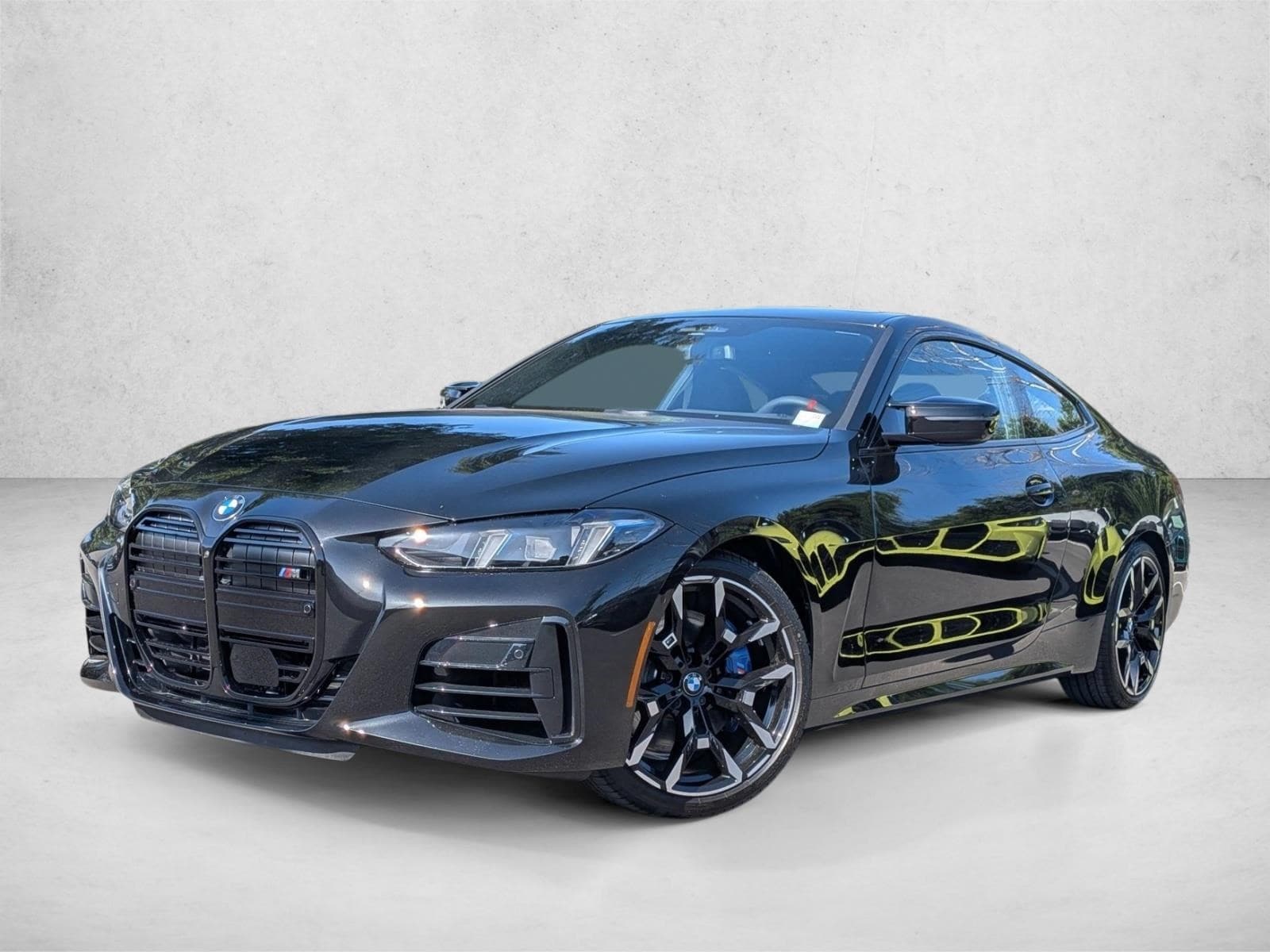 2026 BMW 4 Series M440i Coupe's photo