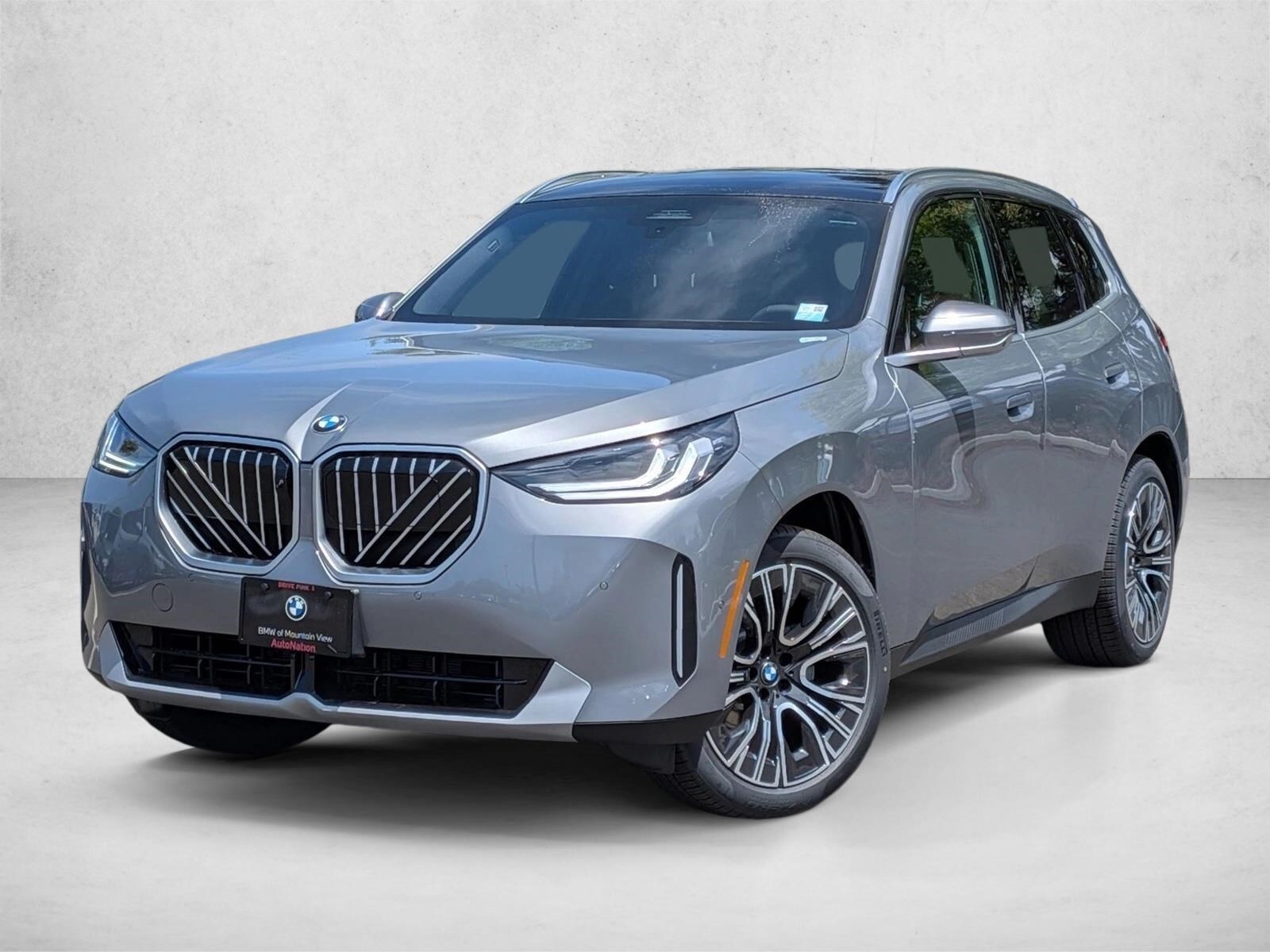 2026 BMW X3 30 XDRIVE's photo