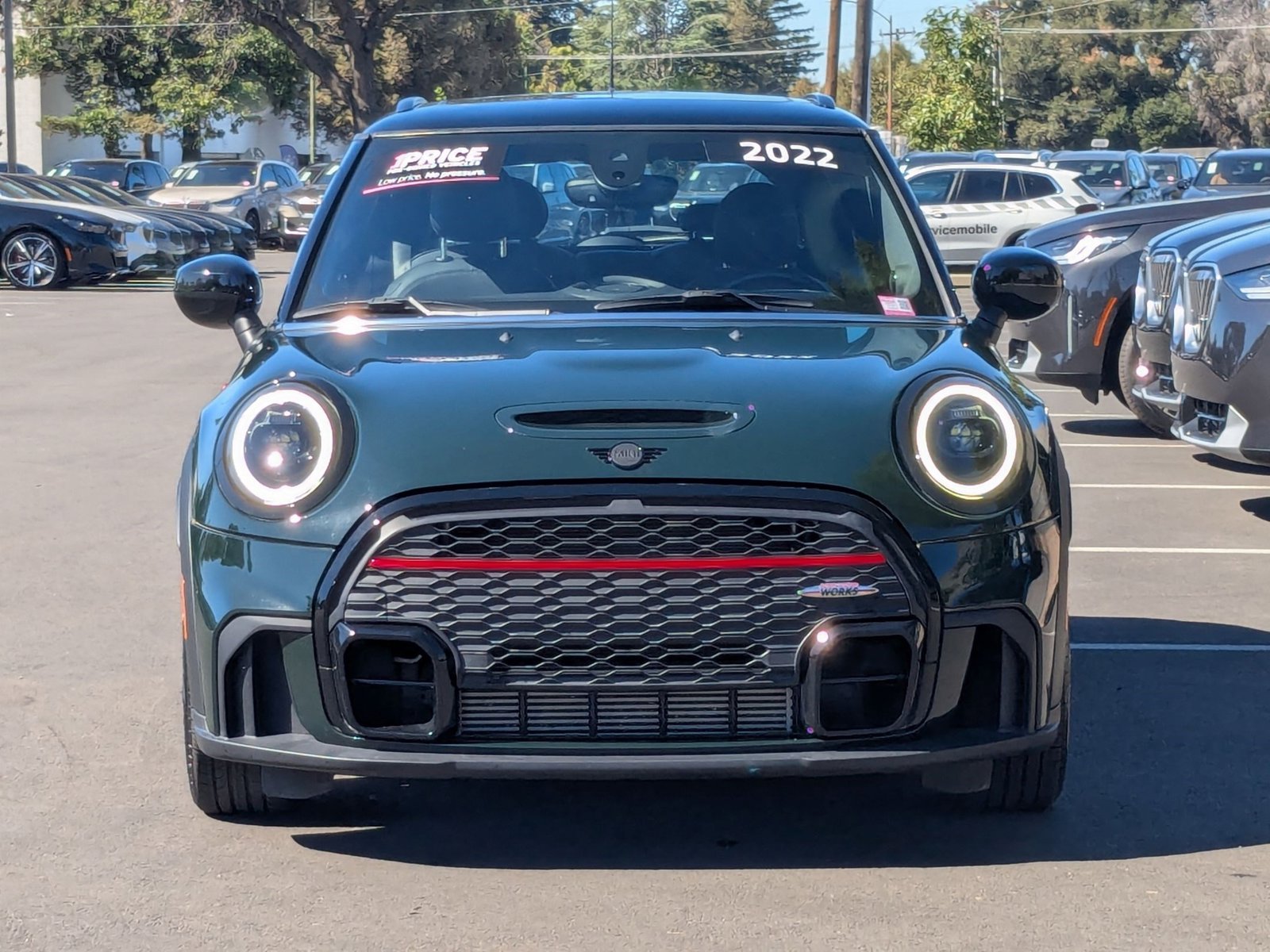 2022 Mini Cooper 2 Door Hardtop photo 2