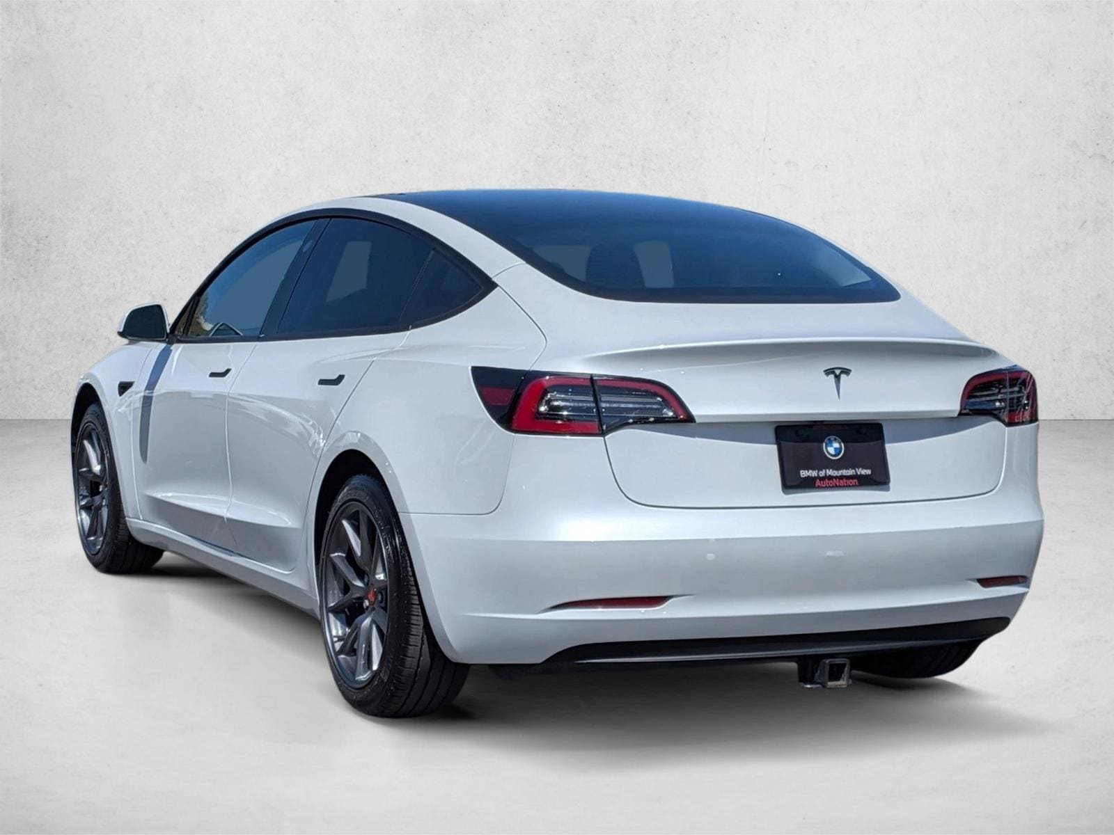 2023 Tesla Model 3 Base photo 3