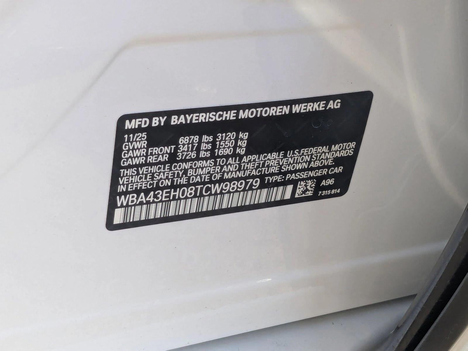 2026 BMW 7 Series 750e - Photo 18