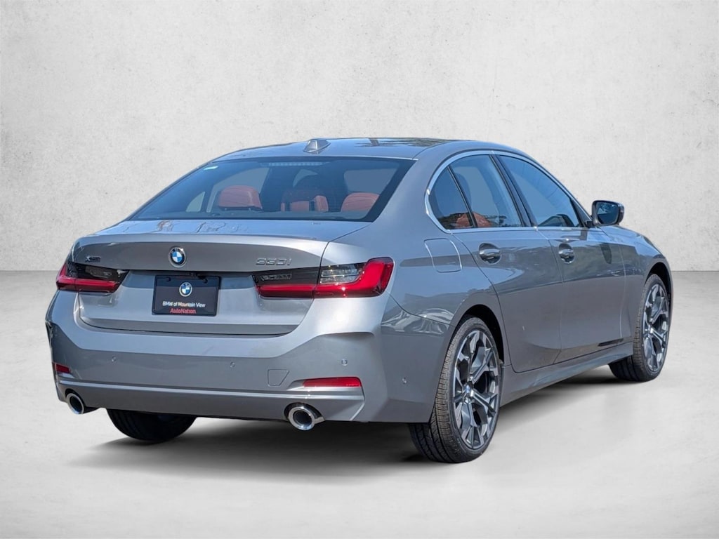 New 2026 BMW 330i xDrive Sedan