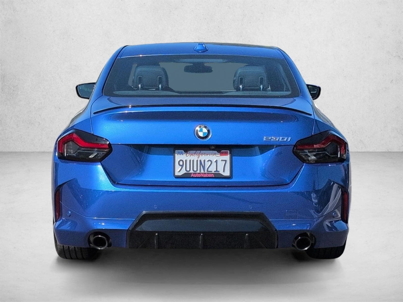 2025 BMW 230i photo 6