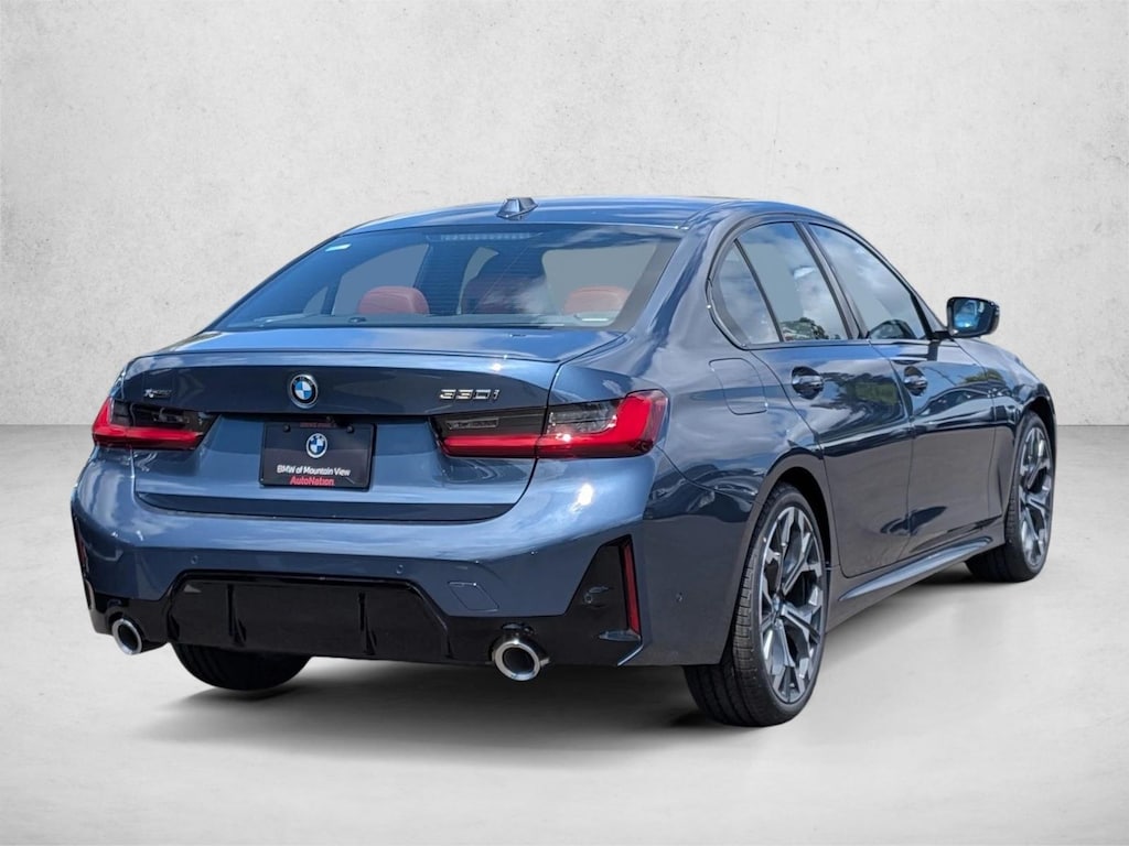 New 2026 BMW 330i xDrive Sedan