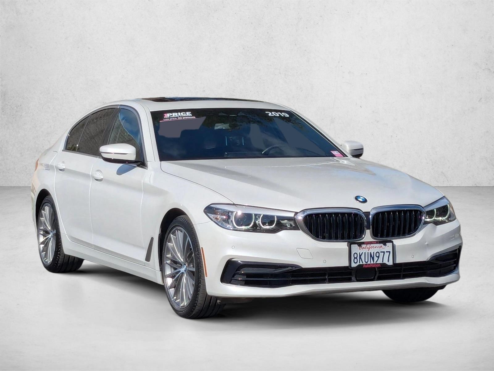 2019 Bmw 540i Sedan photo 3